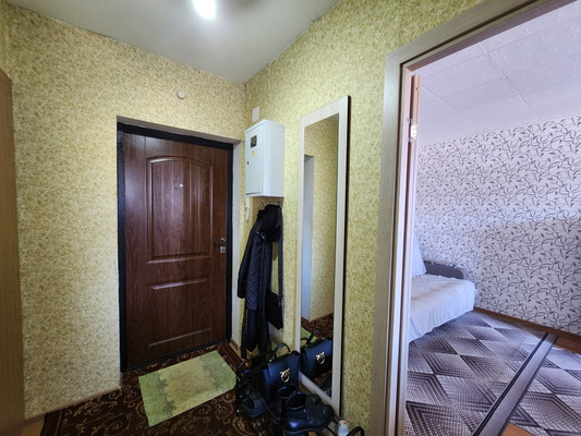 Продам однокомнатную (1-комн.) квартиру, Краснофлотская ул, 11а, Волосово г
