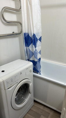 Продам двухкомнатную (2-комн.) квартиру, Королева пр-кт, 17/4, Ростов-на-Дону г