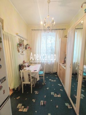 Продам комнату в 12-комн. квартире, Красного Текстильщика ул, 9-11, Санкт-Петербург г