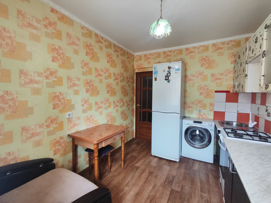 Продам однокомнатную (1-комн.) квартиру, Нахимова ул, 66к1, Рязань г