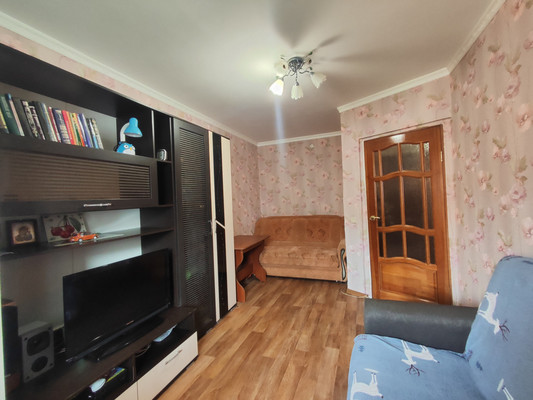 Продам однокомнатную (1-комн.) квартиру, Нахимова ул, 66к1, Рязань г