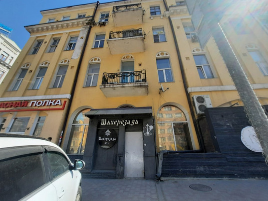 Продам комнату в 10-комн. квартире, Ворошиловский пр-кт, 18/18, Ростов-на-Дону г