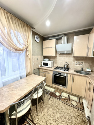 Продам трехкомнатную (3-комн.) квартиру, Генерала Перхоровича ул, 11, Воронеж г