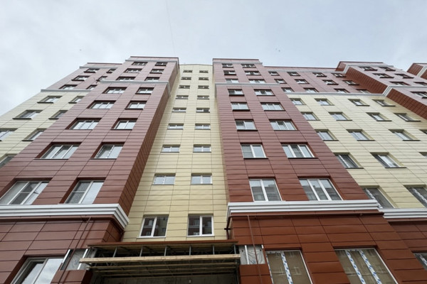 Продам трехкомнатную (3-комн.) квартиру, Профсоюзная ул, 226, Вольный Аул кп