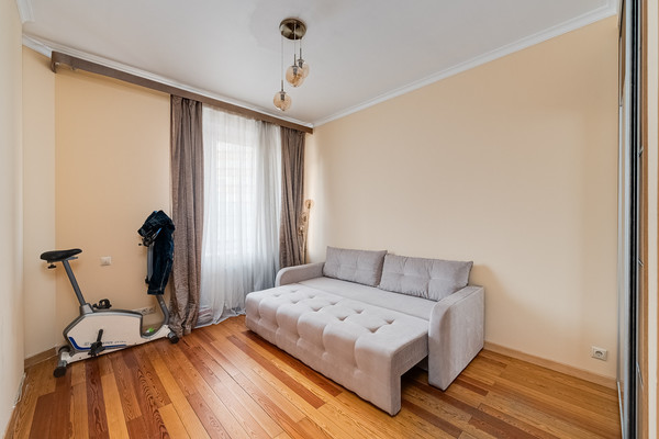 Продам трехкомнатную (3-комн.) квартиру, Таганская ул, 26, Москва г
