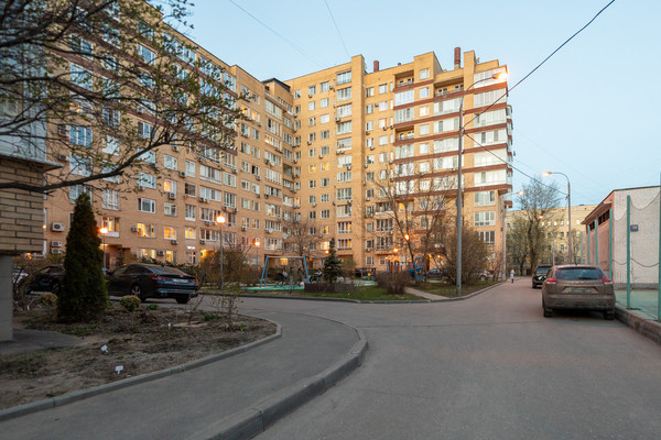Продам трехкомнатную (3-комн.) квартиру, Таганская ул, 26, Москва г