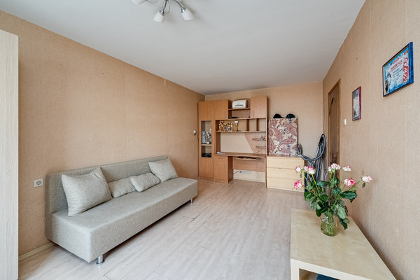 Продам двухкомнатную (2-комн.) квартиру, Вернадского пр-кт, 95к2, Москва г