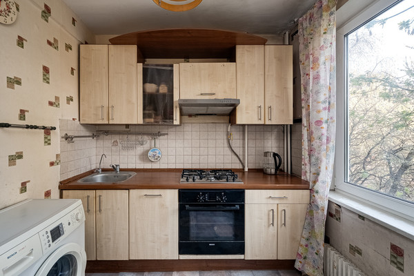 Продам двухкомнатную (2-комн.) квартиру, Вернадского пр-кт, 95к2, Москва г