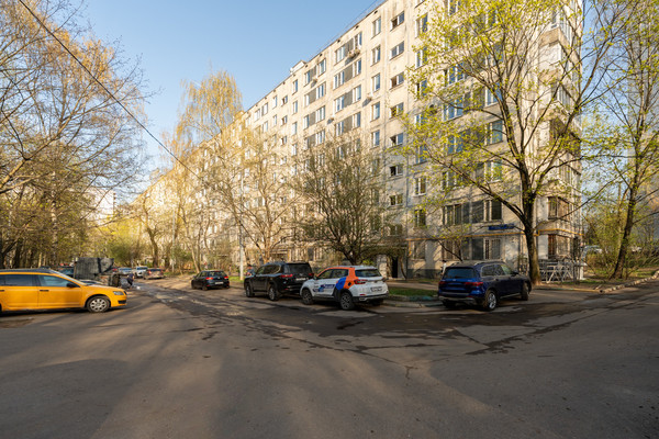 Продам двухкомнатную (2-комн.) квартиру, Вернадского пр-кт, 95к2, Москва г