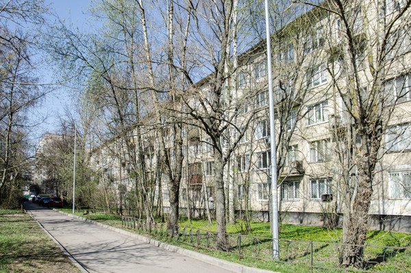 Продам двухкомнатную (2-комн.) квартиру, Славы пр-кт, 41, Санкт-Петербург г