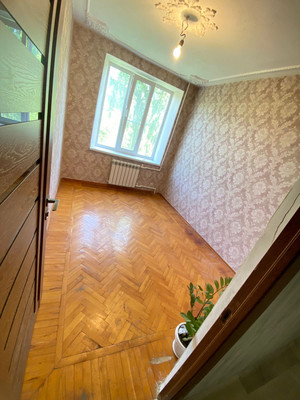 Продам трехкомнатную (3-комн.) квартиру, Имама Шамиля пр-кт, 44ка, Махачкала г