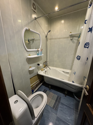 Продам однокомнатную (1-комн.) квартиру, Абдулхакима Исмаилова ул, 74, Махачкала г