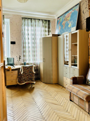 Продам трехкомнатную (3-комн.) квартиру, Большой Сампсониевский пр-кт, 108, Санкт-Петербург г