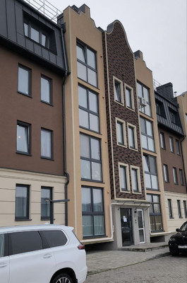 Продам многокомнатную квартиру, Поселковая ул, 22, Калининград г