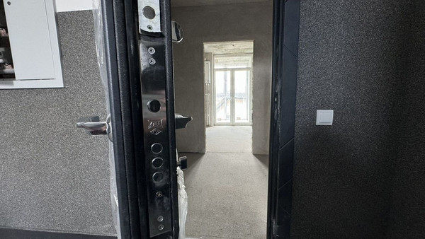 Продам многокомнатную квартиру, Поселковая ул, 22, Калининград г