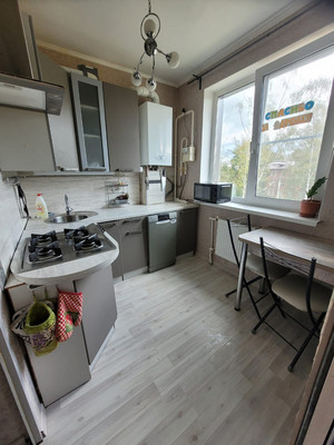 Продам однокомнатную (1-комн.) квартиру, Кречевицы мкр, 48к1, Великий Новгород г