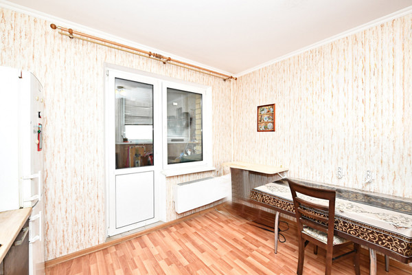 Продам однокомнатную (1-комн.) квартиру, Академика Легостаева ул, 4к1, Королев г