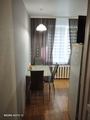 Продам двухкомнатную (2-комн.) квартиру, Добровольского ул, 8к2, Ростов-на-Дону г