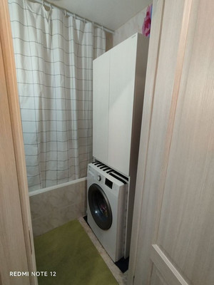 Продам двухкомнатную (2-комн.) квартиру, Добровольского ул, 8к2, Ростов-на-Дону г