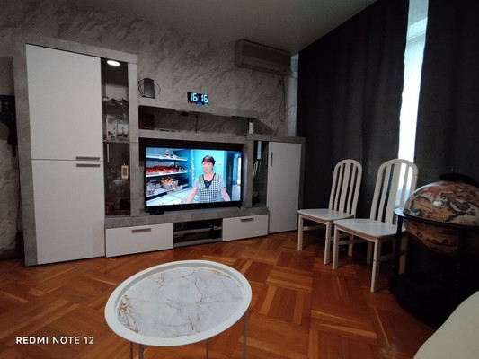 Продам двухкомнатную (2-комн.) квартиру, Добровольского ул, 8к2, Ростов-на-Дону г