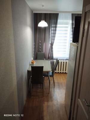 Продам двухкомнатную (2-комн.) квартиру, Добровольского ул, 8к2, Ростов-на-Дону г
