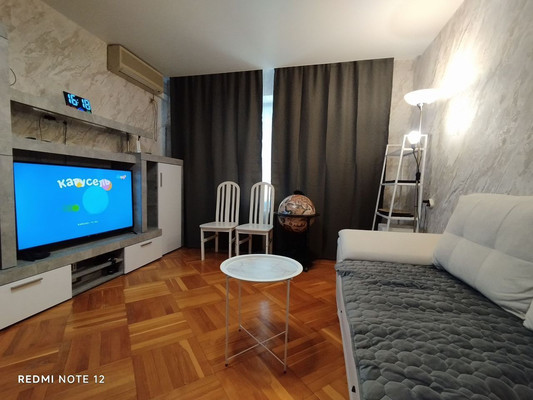 Продам двухкомнатную (2-комн.) квартиру, Добровольского ул, 8к2, Ростов-на-Дону г
