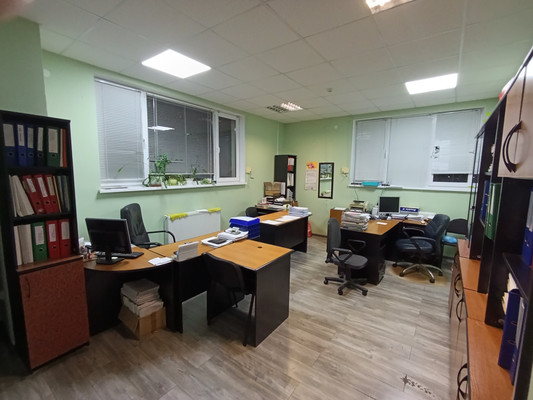 Сдам коммерческое помещение 251 м2, Горького ул, 176Гк1, Калининград г