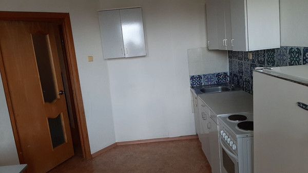 Продам двухкомнатную (2-комн.) квартиру, 339-й Стрелковой Дивизии ул, 19, Ростов-на-Дону г