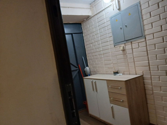 Продам двухкомнатную (2-комн.) квартиру, 339-й Стрелковой Дивизии ул, 19, Ростов-на-Дону г
