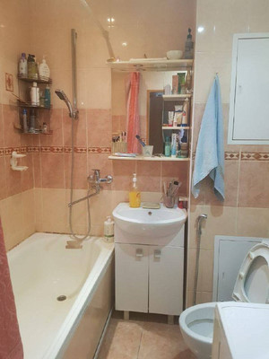 Продам однокомнатную (1-комн.) квартиру, Клязьминская ул, 11к2, Москва г