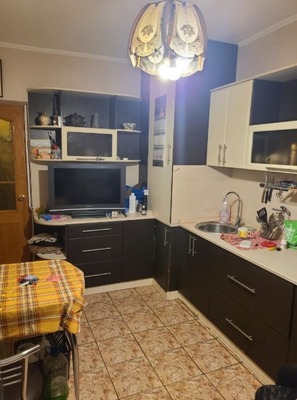 Продам трехкомнатную (3-комн.) квартиру, Еременко ул, 60к5, Ростов-на-Дону г