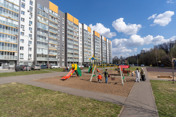 Продам однокомнатную (1-комн.) квартиру, Дубравная ул, 2кД, Казань г