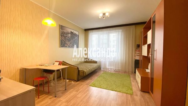 Продам однокомнатную (1-комн.) квартиру, Скандинавский проезд, 8к2, Мурино п