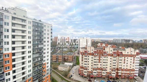 Продам однокомнатную (1-комн.) квартиру, Скандинавский проезд, 8к2, Мурино п