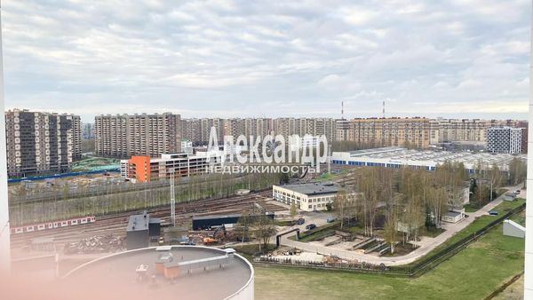 Продам однокомнатную (1-комн.) квартиру, Скандинавский проезд, 8к2, Мурино п