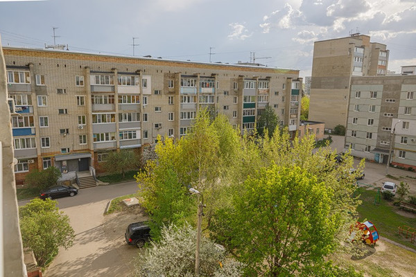 Продам двухкомнатную (2-комн.) квартиру, Вадинская ул, 7, Пенза г