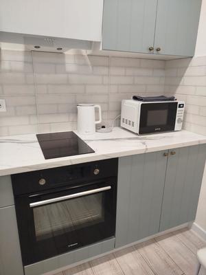 Продам однокомнатную (1-комн.) квартиру, Акаций ул, 34к3, Сириус пгт