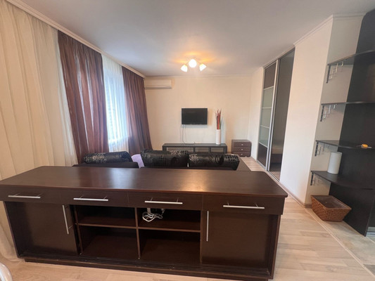 Продам однокомнатную (1-комн.) квартиру, Волкова ул, 15, Ростов-на-Дону г