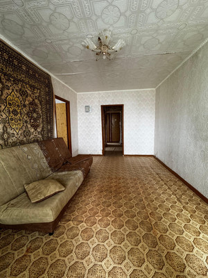 Продам трехкомнатную (3-комн.) квартиру, 30 лет Победы ул, 3, Волгодонск г