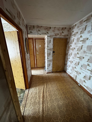 Продам трехкомнатную (3-комн.) квартиру, 30 лет Победы ул, 3, Волгодонск г