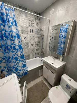 Продам двухкомнатную (2-комн.) квартиру, Гарнизонный пер, 1а, Ростов-на-Дону г
