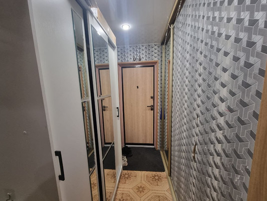 Продам трехкомнатную (3-комн.) квартиру, Катаева ул, 51, Сыктывкар г