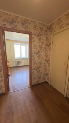 Продам однокомнатную (1-комн.) квартиру, Кортунова ул, 12, Октябрьский г