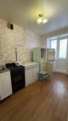 Продам однокомнатную (1-комн.) квартиру, Кортунова ул, 12, Октябрьский г
