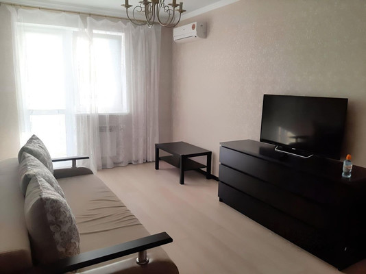 Продам двухкомнатную (2-комн.) квартиру, Халтуринский пер, 206В/106, Ростов-на-Дону г