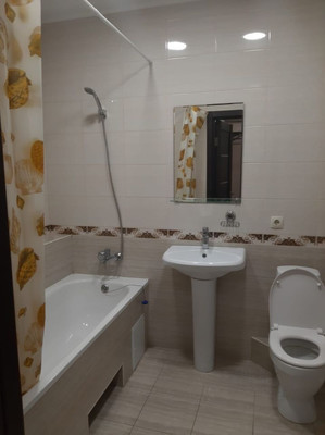 Продам двухкомнатную (2-комн.) квартиру, Халтуринский пер, 206В/106, Ростов-на-Дону г