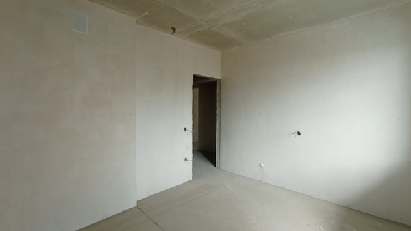 Продам трехкомнатную (3-комн.) квартиру, им. лётчика Позднякова ул, 2к16, Краснодар г