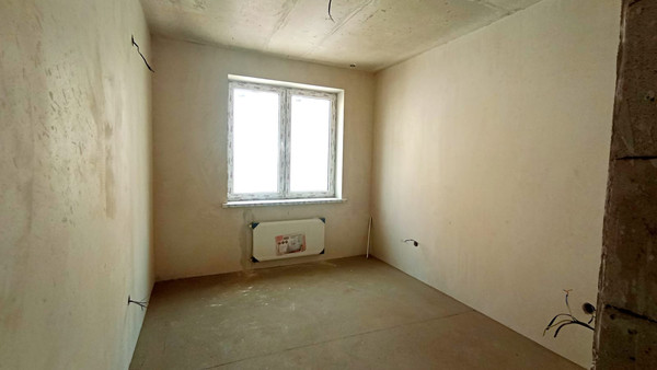 Продам трехкомнатную (3-комн.) квартиру, им. лётчика Позднякова ул, 2к16, Краснодар г