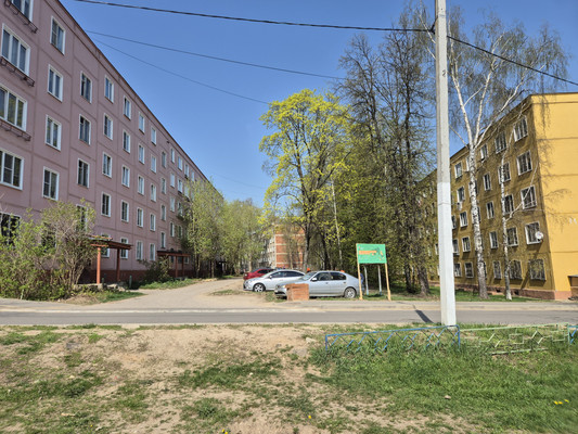 Продам двухкомнатную (2-комн.) квартиру, Дмитровская ул, 14, Базарово д