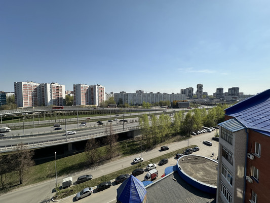 Продам однокомнатную (1-комн.) квартиру, Победы пр-кт, 35а, Казань г